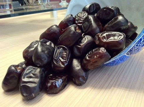 Wet Dates